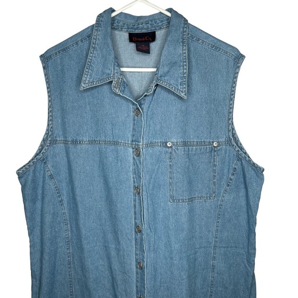 Denim & Co. Women’s Denim Dress Size 1X Light Blue Button Front Sleeveless - Picture 2 of 4